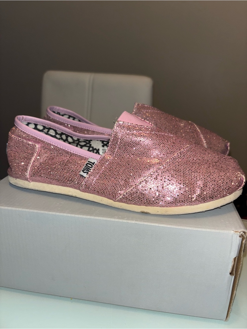 TOMS Pink Sparkle Glitter Loafers / Ballet Flats Size 8W✨ 💖
